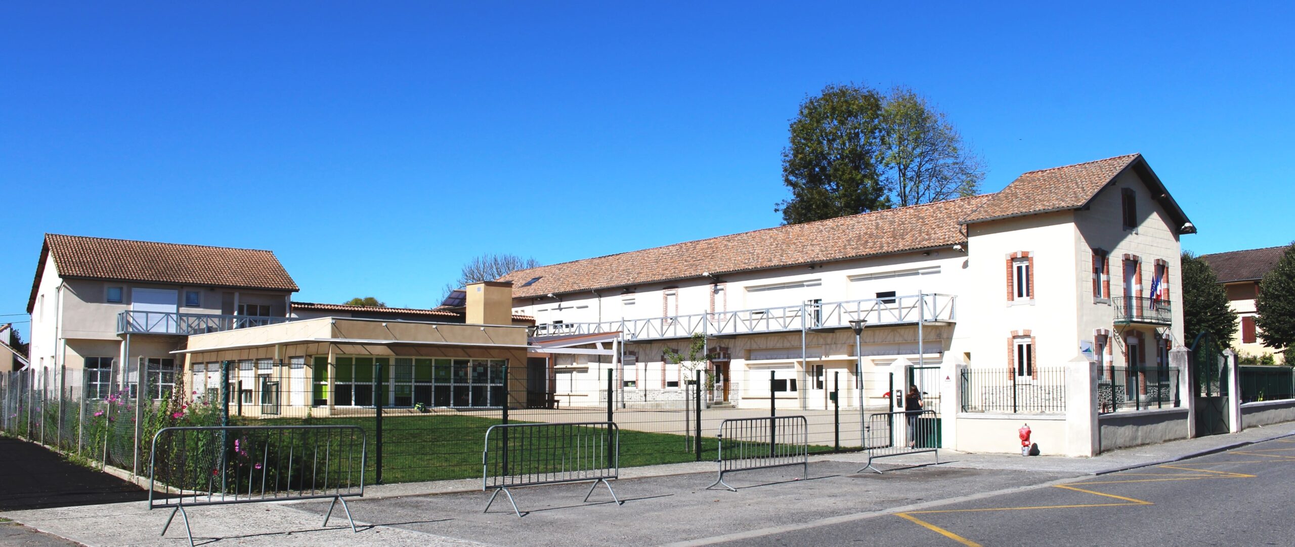 ecole